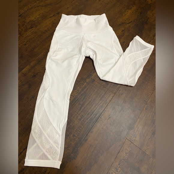 Lululemon wunder under white crop lace leggings - Picture 5 of 13